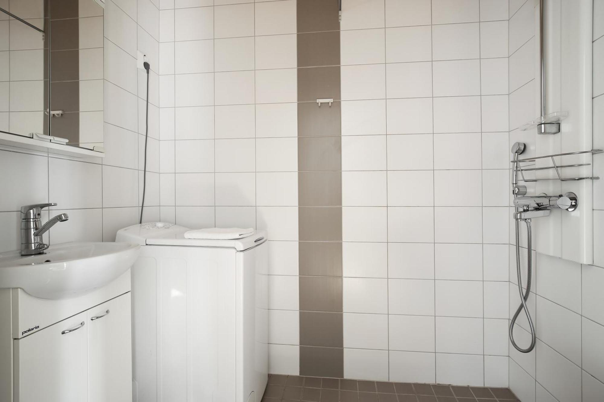 Kotimaailma Apartments Kamppi - 2Br For 4 Persons Helsinki Exterior photo